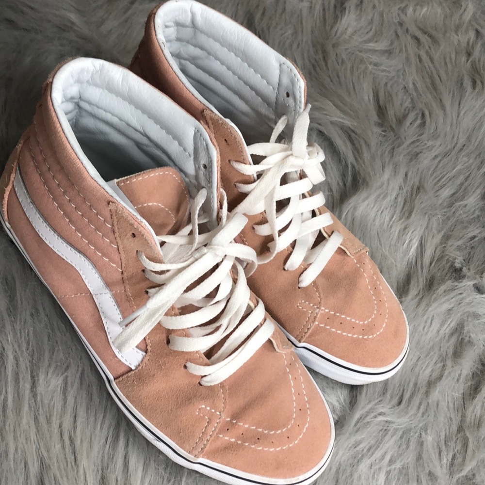 Vans Baby Pink High Top Classics (suede)